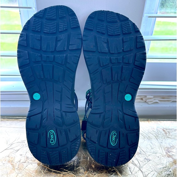 EUC Chaco Sandals US 9 - Picture 5 of 8